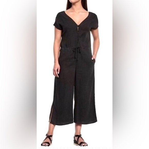 Cloth & Stone  S Linen Wide Leg Jumpsuit Cropped Black C6239-331-301 - Picture 1 of 8